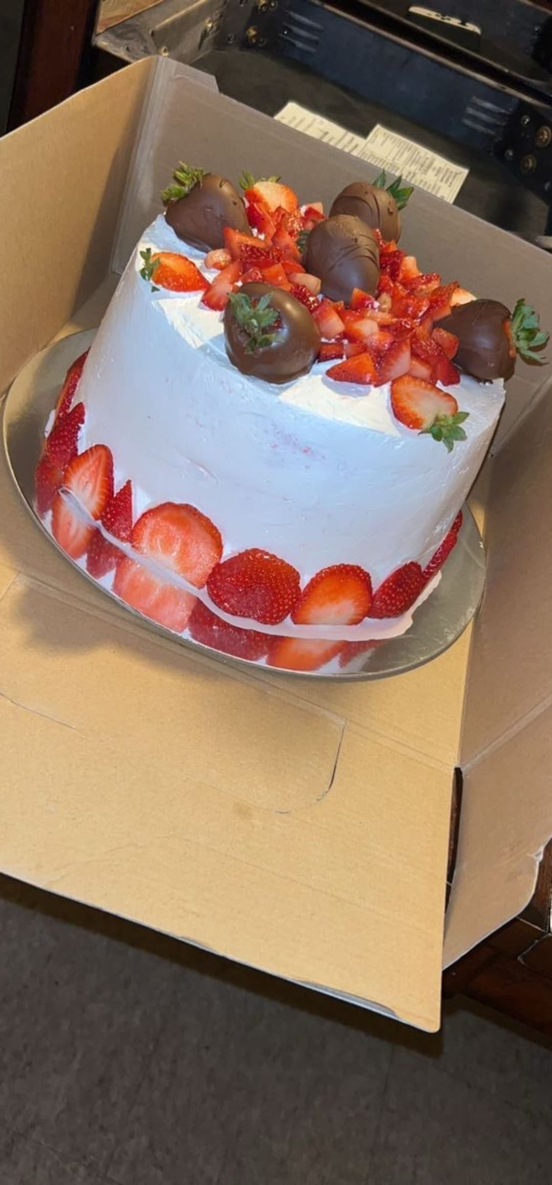 cake and note